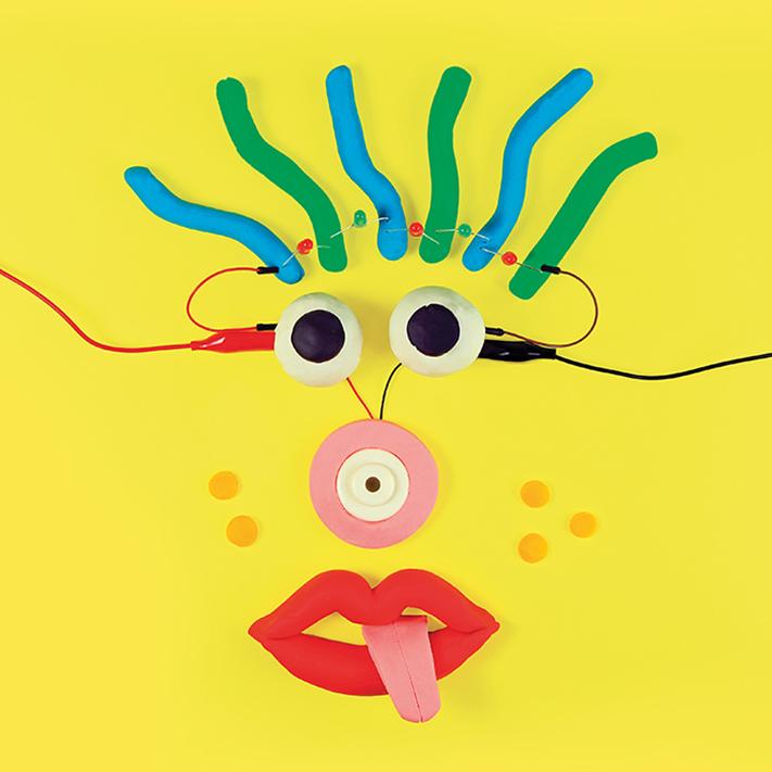 Madame Invention et les jouets STIM